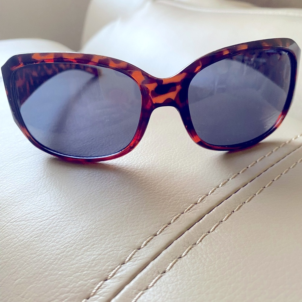 NEW TORTOISE COLOR SUNGLASSES